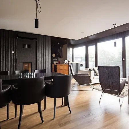 Reelinki Seafront Aava 别墅