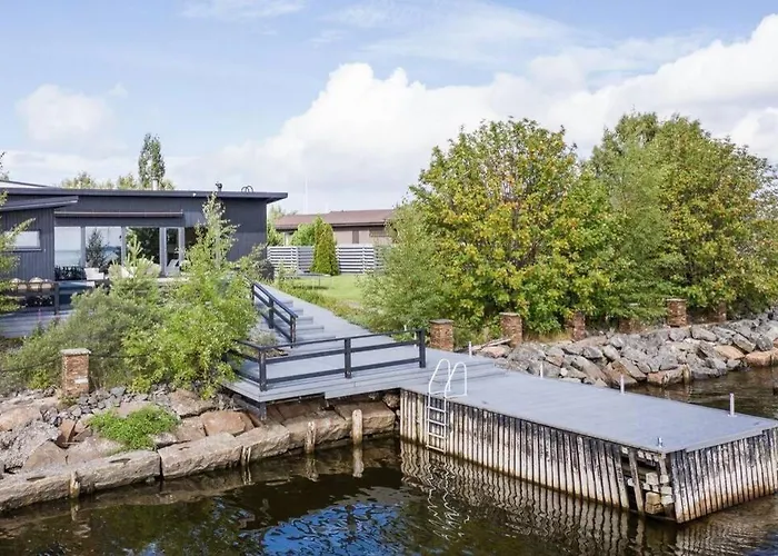 Reelinki Seafront Aava