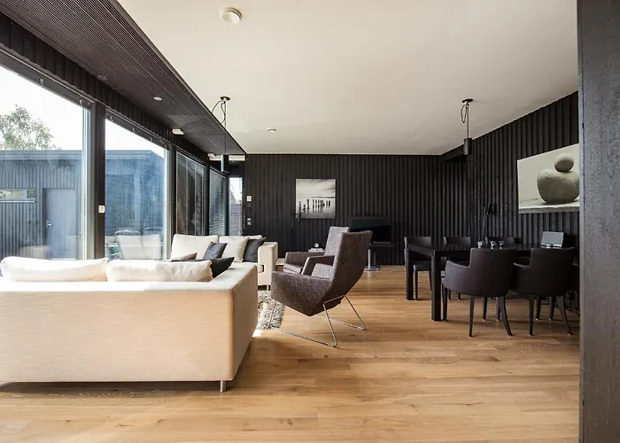 Reelinki Seafront Aava 别墅